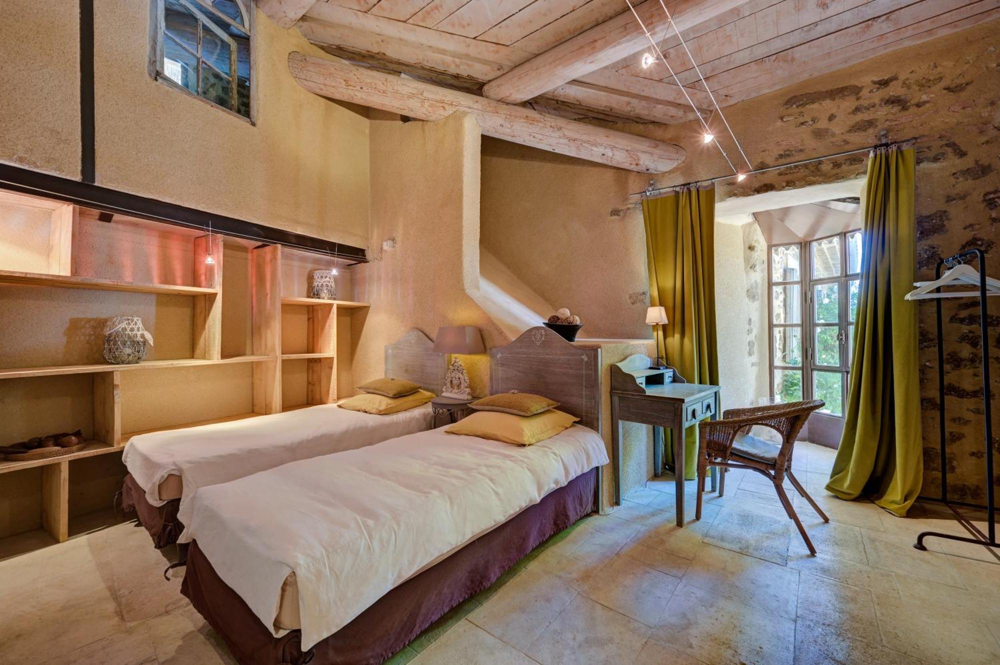 Le Clos Saint Saourde Бом-де-Вениз Экстерьер фото